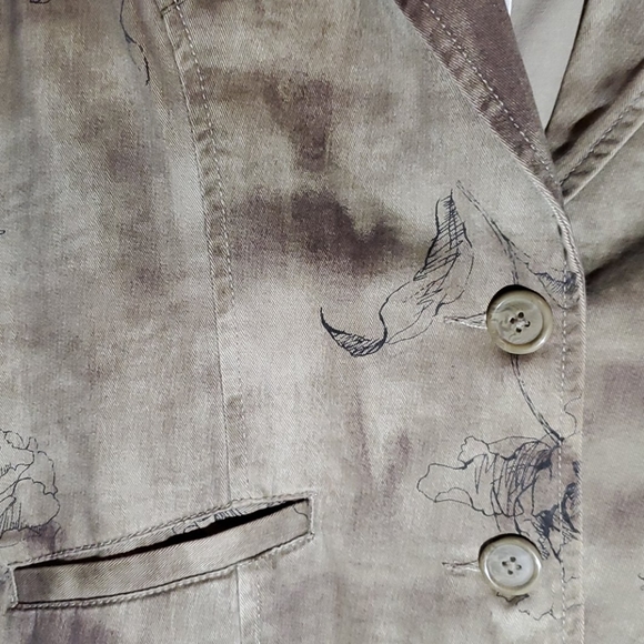 Jacket - Picture 2 of 4